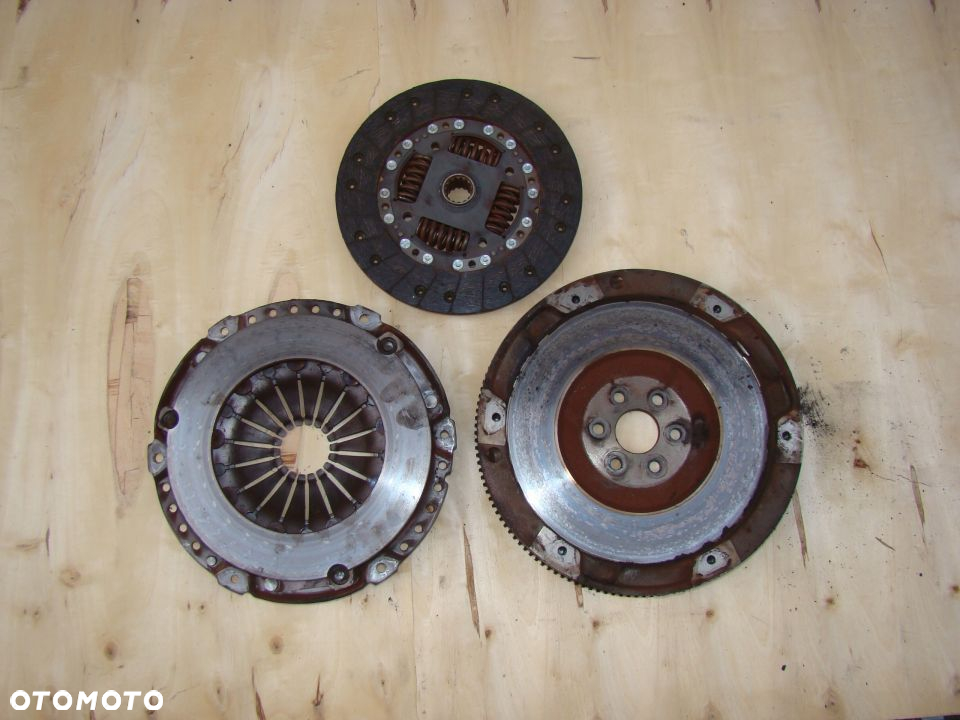OPEL ASTRA G BERTONE SPRZĘGŁO TARCZA DOCISK 2,2 Z22SE - 2