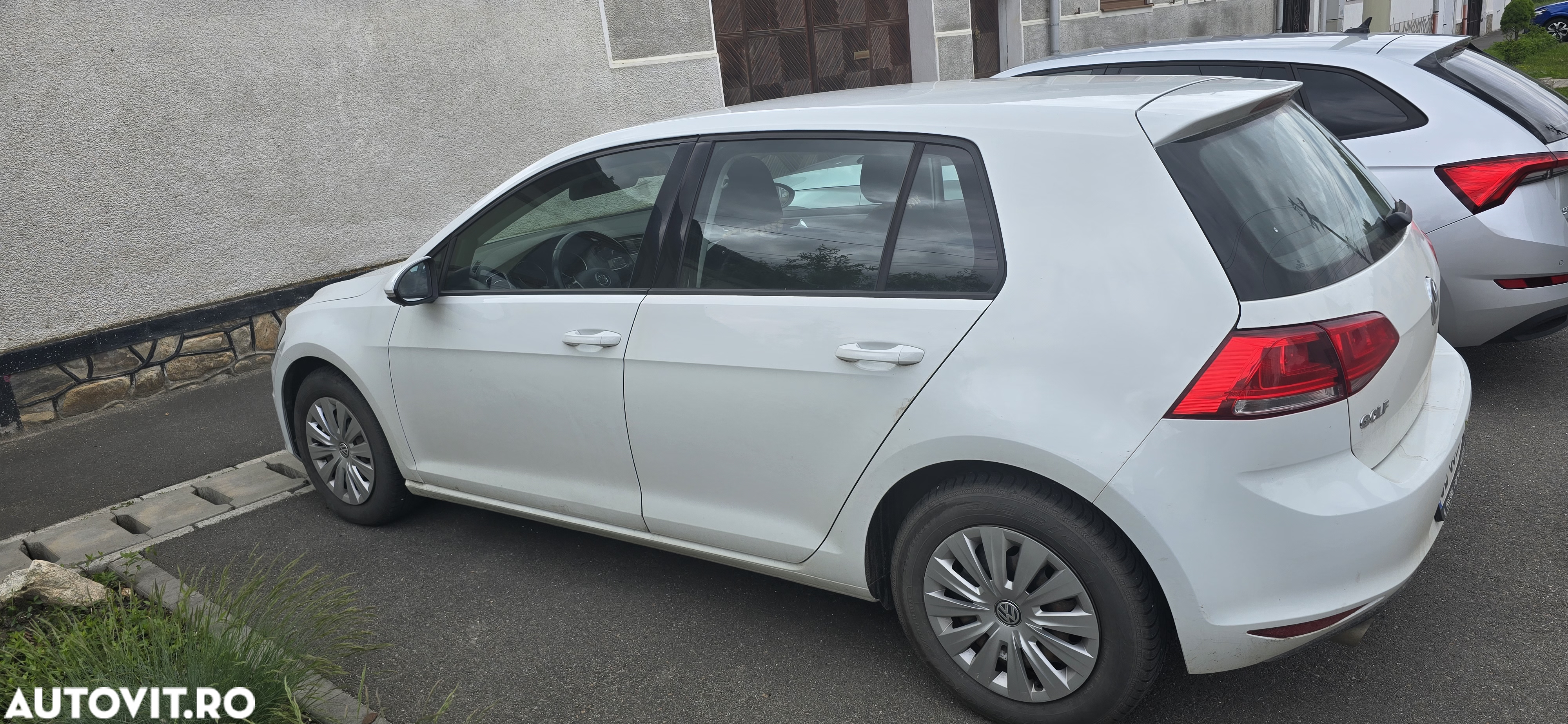 Volkswagen Golf - 3