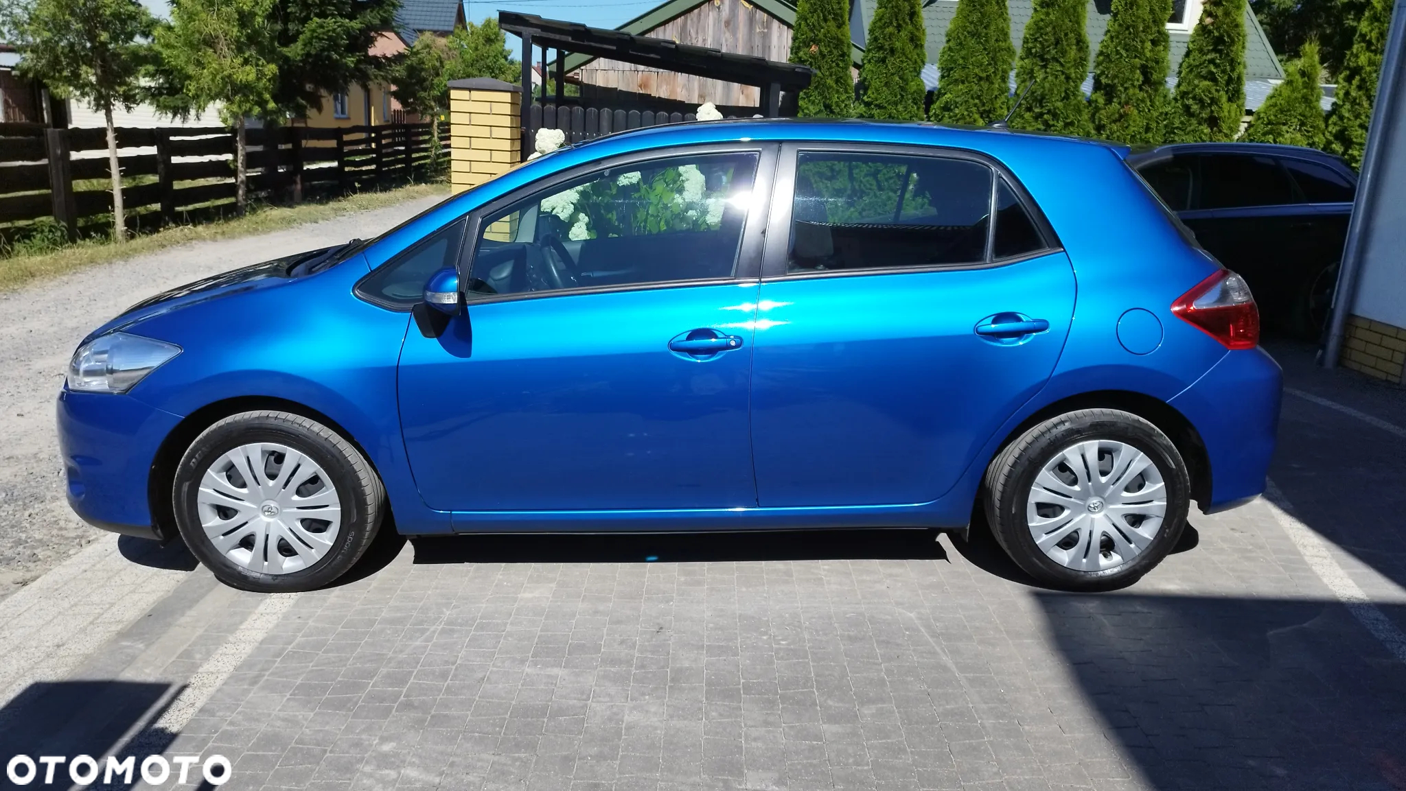 Toyota Auris 1.33 Dual-VVT-i Cool - 11