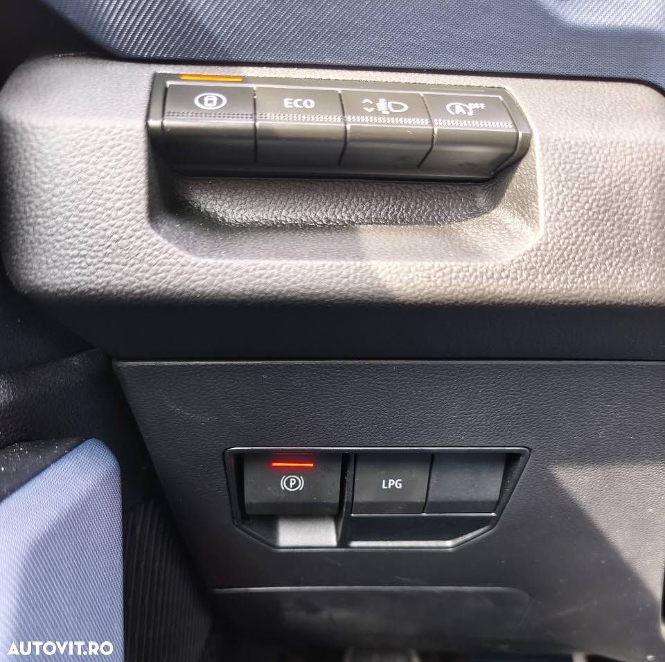 Dacia Duster ECO-G 100 Journey+ - 8