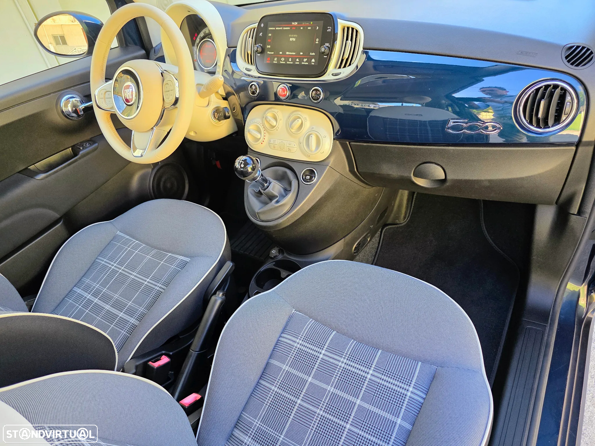 Fiat 500 1.0 Hybrid Lounge - 42