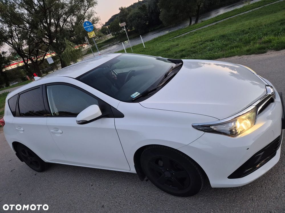 Toyota Auris 1.33 VVT-i Active - 5