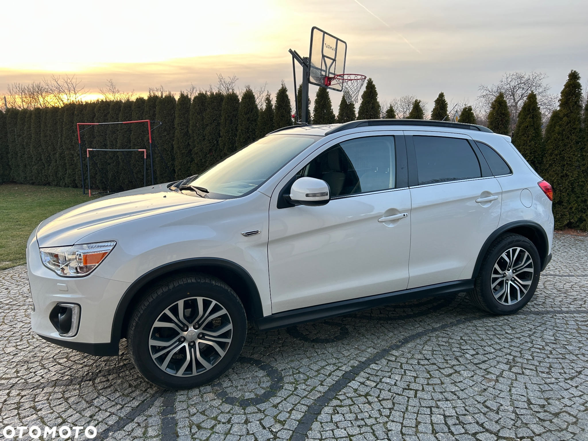 Mitsubishi ASX 2.2 DI-D 4WD Automatik Intense - 4