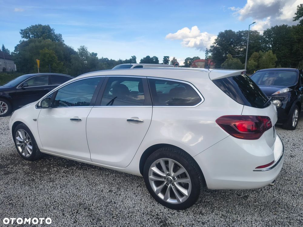 Opel Astra 2.0 CDTI DPF White Edition - 9