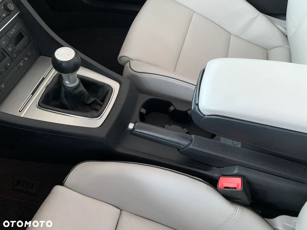 Audi RS4 Limousine - 24