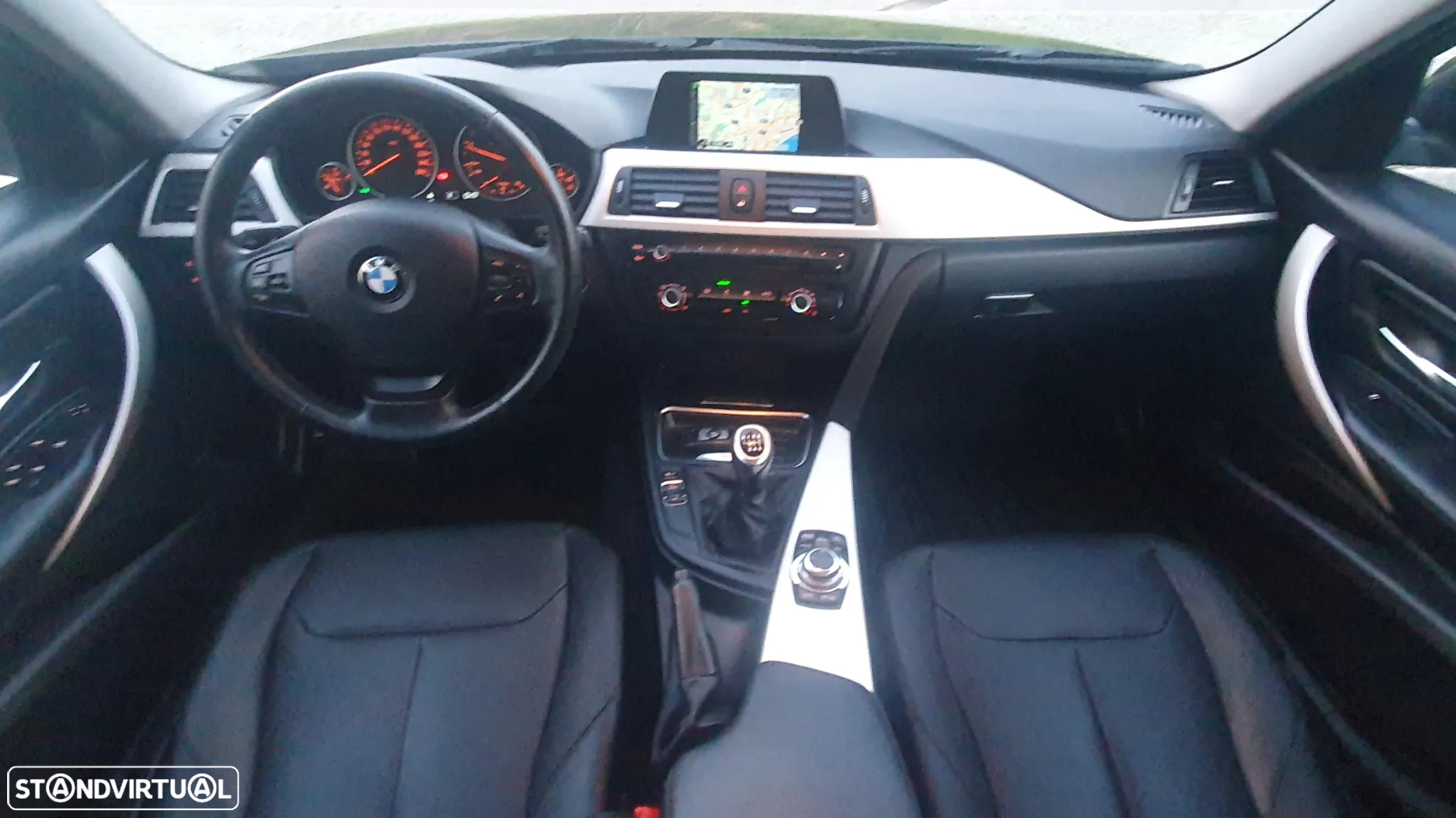 BMW 318 d Line Luxury - 7