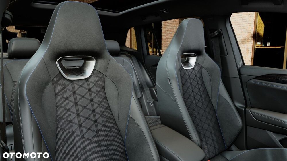 Volkswagen Tiguan - 12