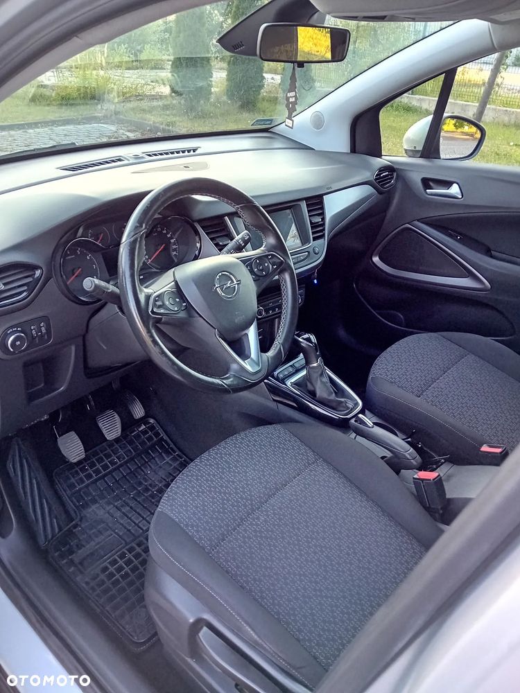 Opel Crossland X 1.2 Enjoy - 11