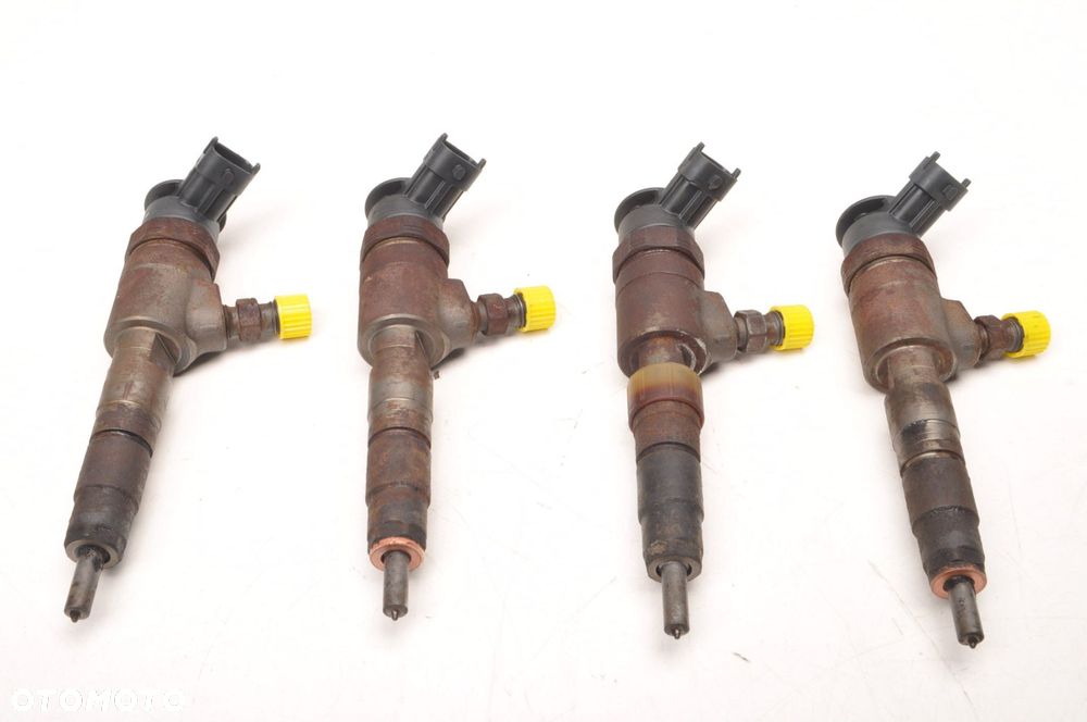 C3 II DS3 206 206+ 207 208 2008 FIESTA MK7 1.4 HDI TDCI WTRYSKI 0445110339 - 3