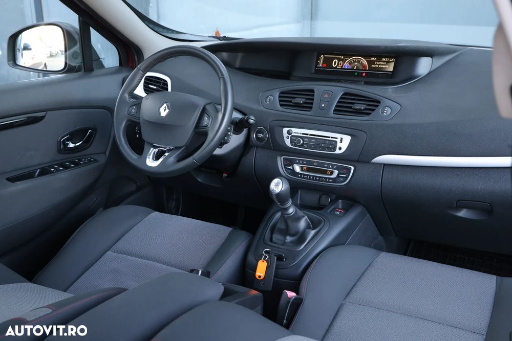 Renault Scenic 1.5dCi Expression - 17