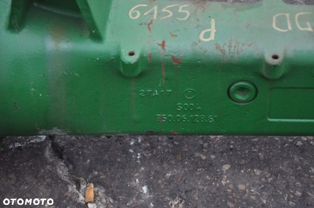 OBUDOWA MOSTU JOHN DEERE 6155R 7500612861 / 7500105961 - 3