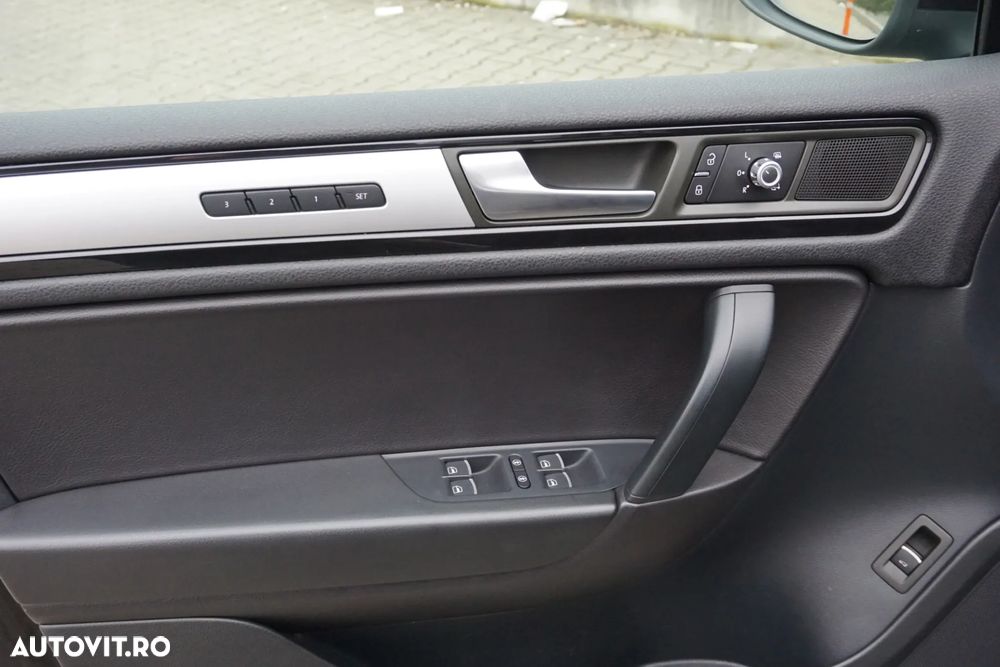 Volkswagen Touareg 3.0 V6 TDI Blue Motion DPF Automatik - 17