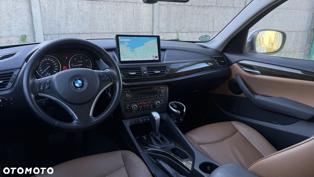 BMW X1 - 16
