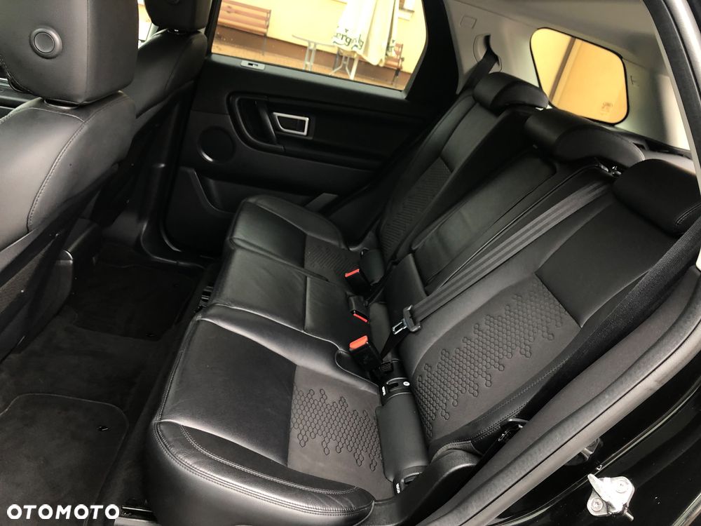 Land Rover Discovery Sport - 25