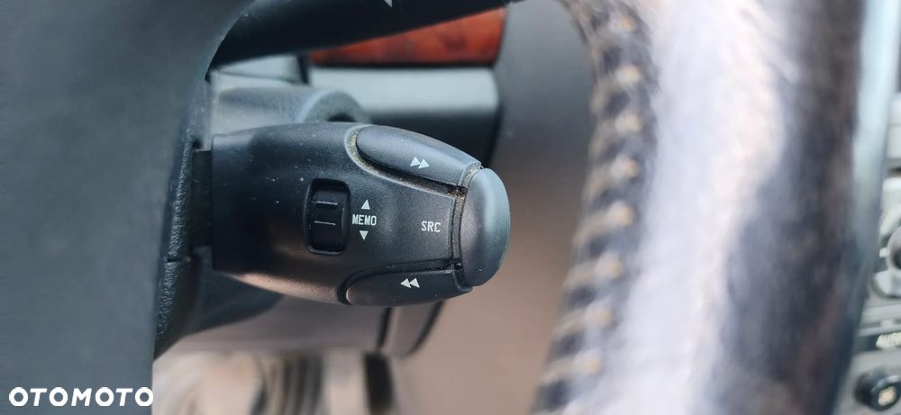 Peugeot 407 HDi 135 Premium - 21