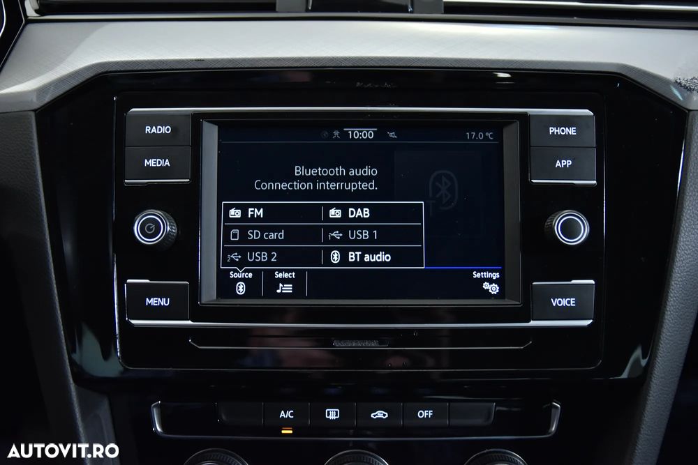 Volkswagen Passat - 19