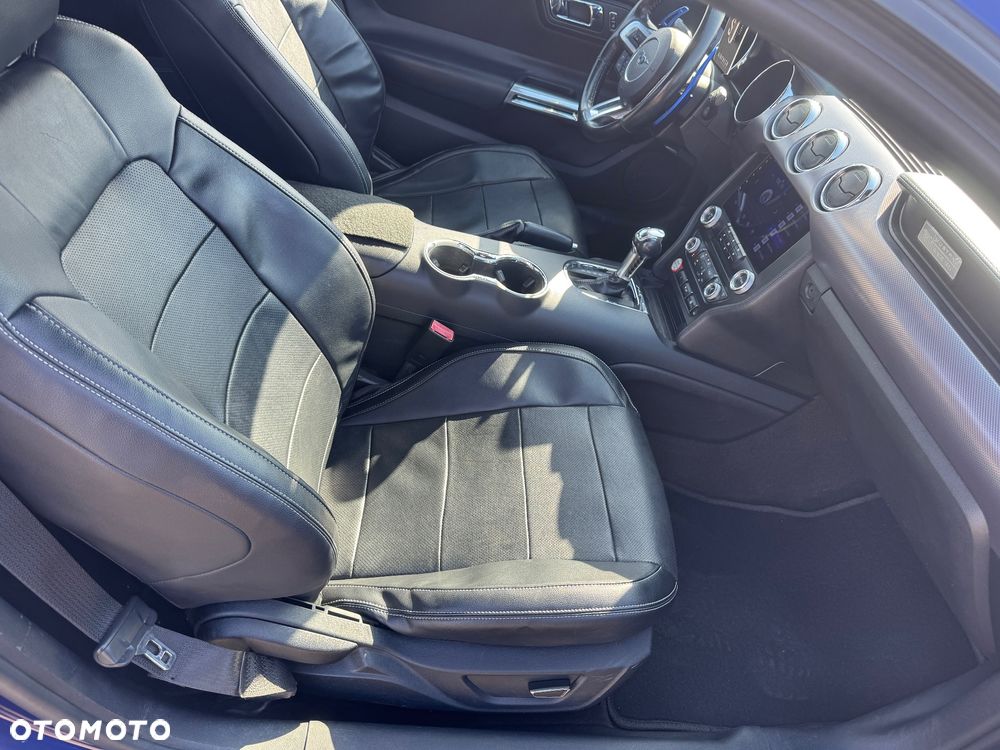 Ford Mustang 2.3 EcoBoost - 34