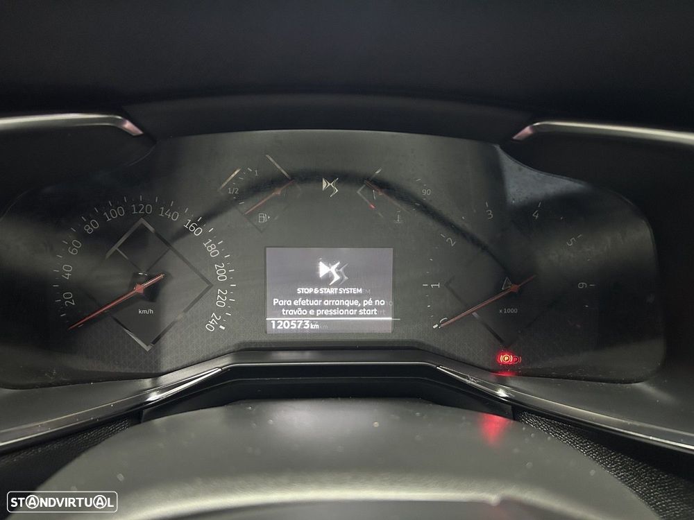 DS DS7 Crossback 1.5 BlueHDi Be Chic EAT8 - 16