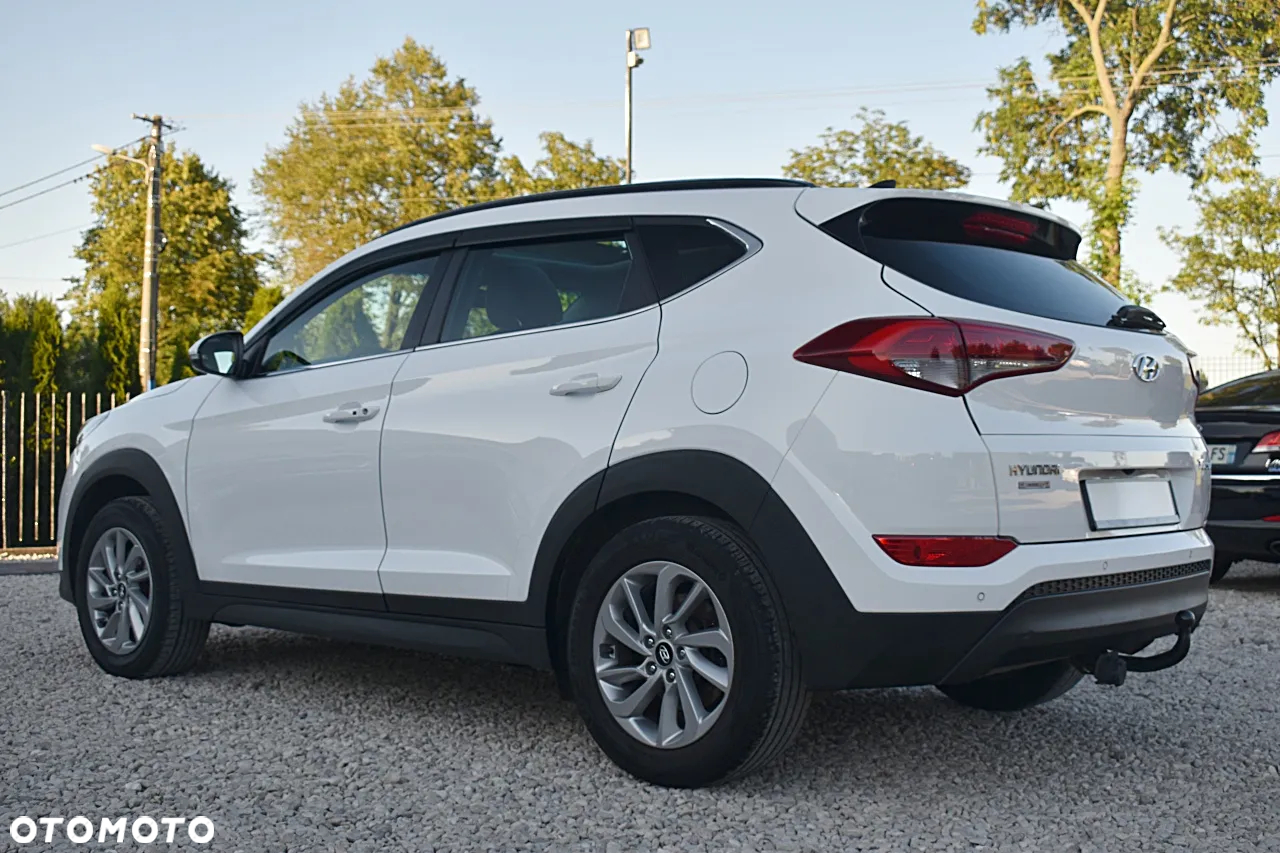 Hyundai Tucson 1.7 CRDI BlueDrive Style 2WD - 6