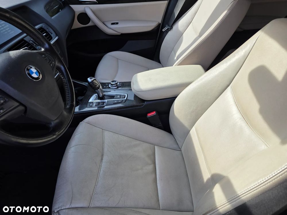 BMW X3 sDrive20i Advantage - 11