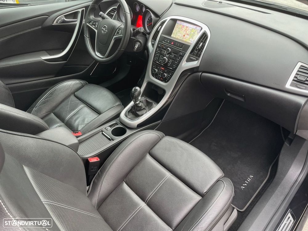 Opel Astra GTC 2.0 CDTi S/S - 41