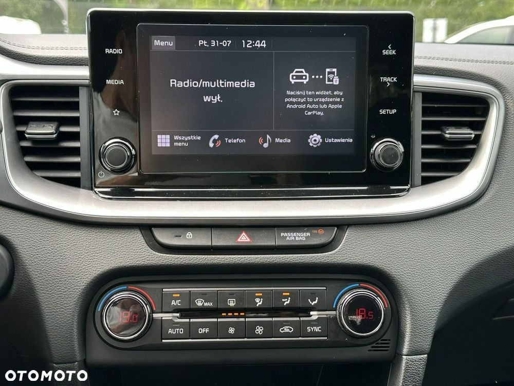 Kia Ceed 1.5 T-GDI M DCT - 22