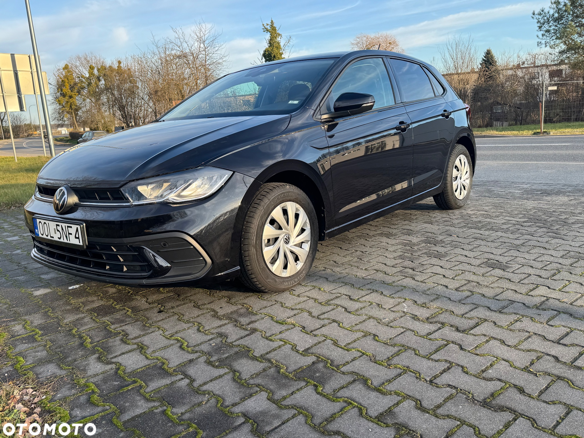 Volkswagen Polo 1.0 MPI Life - 4