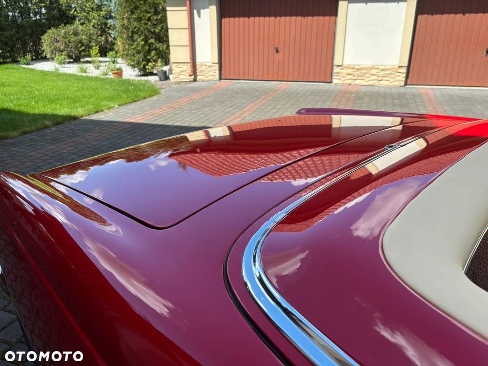 Mercedes-Benz SL - 24