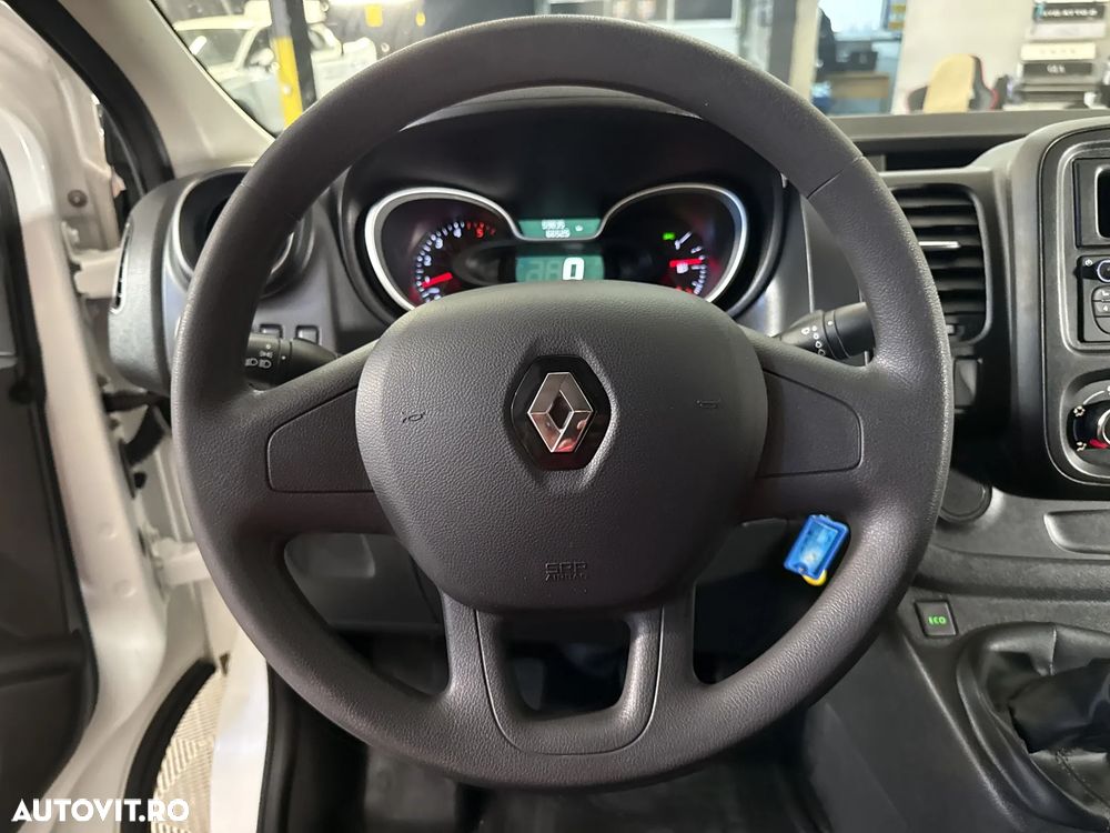 Renault TRAFIC - 18