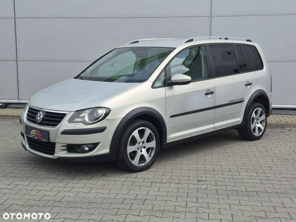 Volkswagen Touran - 7