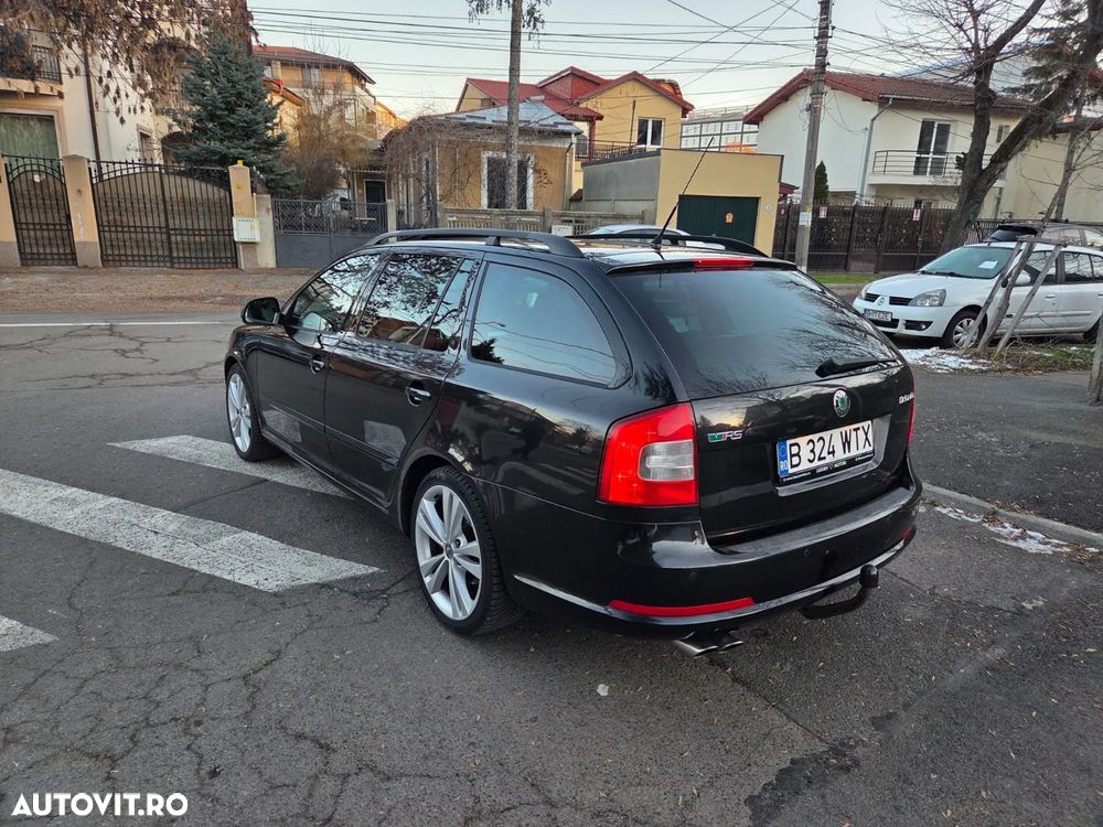 Skoda Octavia 2.0 TDI CR DPF RS - 5