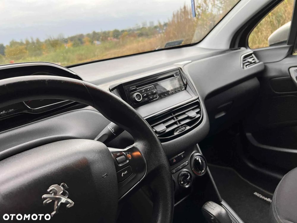Peugeot 208 1.4 VTi Active - 34