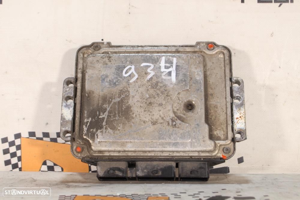 Centralina De Motor Renault Master Ii Caixa (Fd)  0281011432 / 8200311 - 3