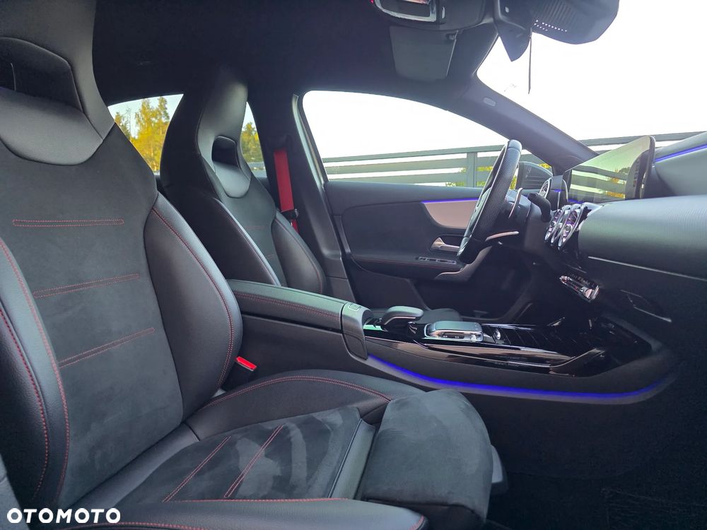 Mercedes-Benz Klasa A 35 AMG 4-Matic Edition 1 7G-DCT - 34