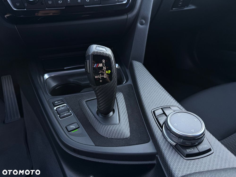 BMW Seria 3 - 12