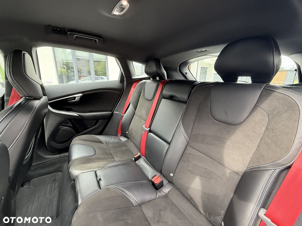 Volvo V40 - 17