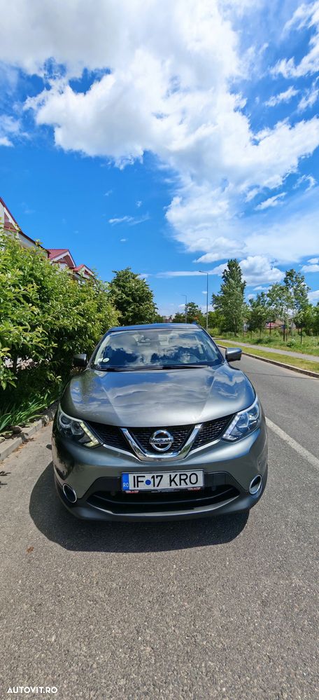 Nissan Qashqai 1.6 DCI Xtronic N-Connecta - 2