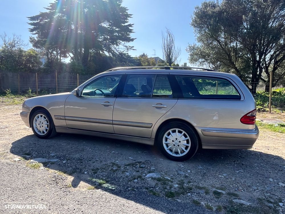 Mercedes-Benz E 270 - 2