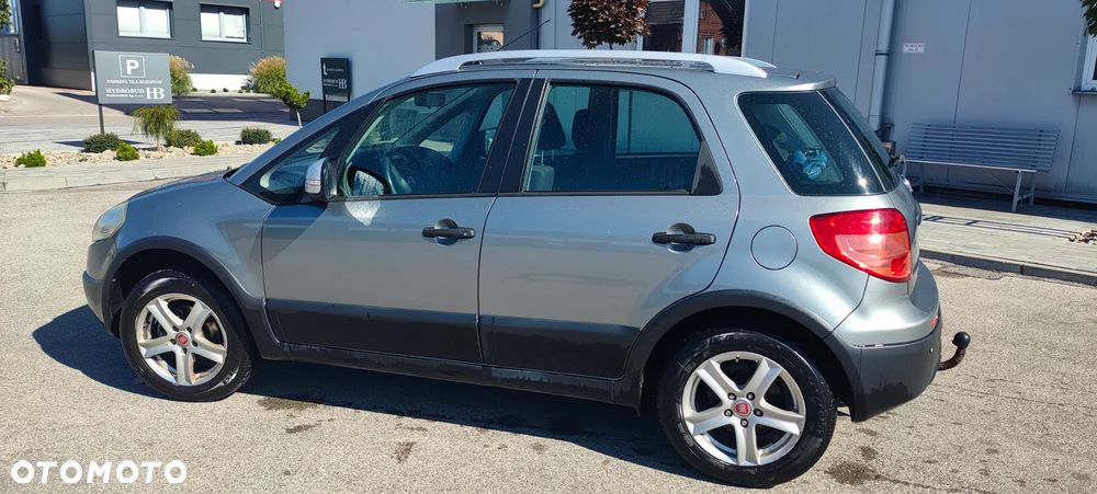 Fiat Sedici - 2