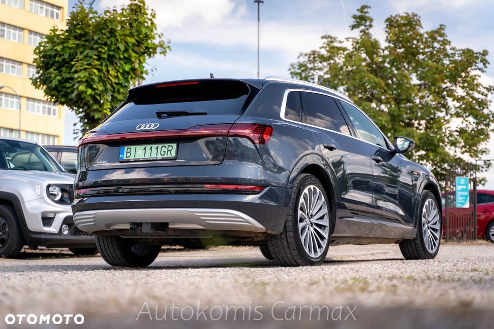 Audi e-tron 55 Quattro - 8