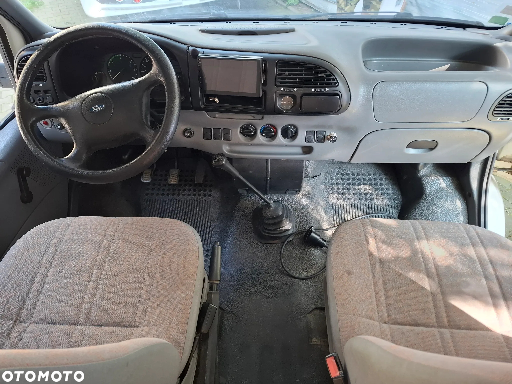 Ford Transit - 2