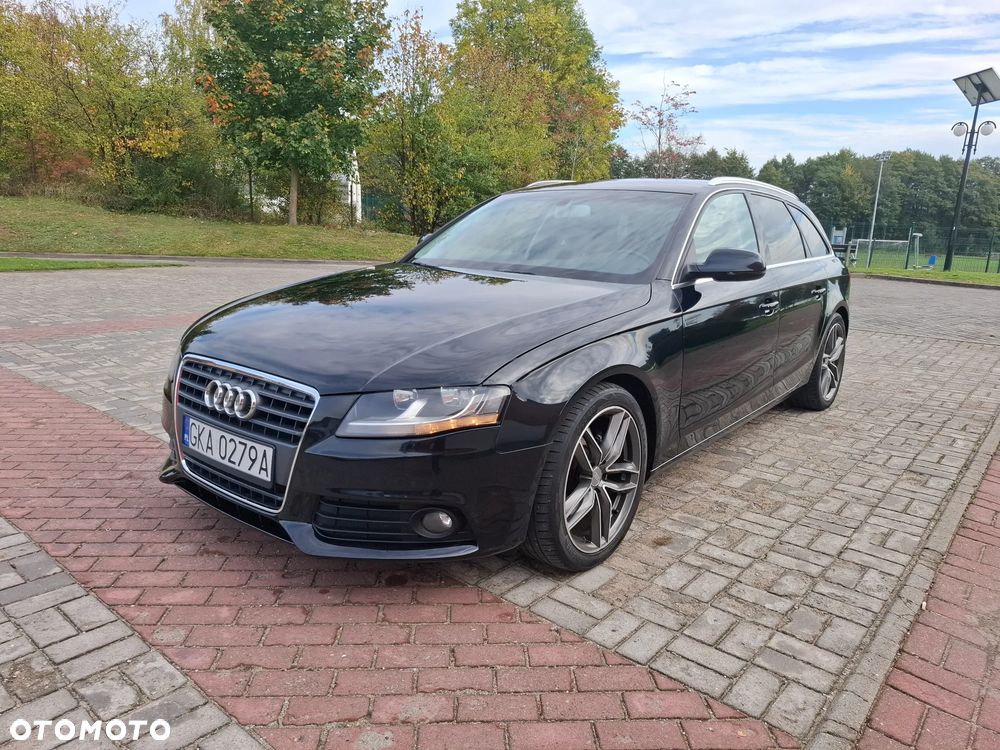 Audi A4 Avant - 32