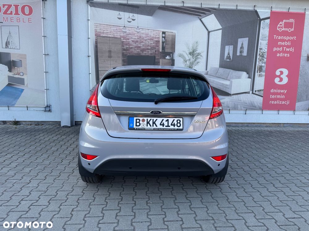 Ford Fiesta - 40