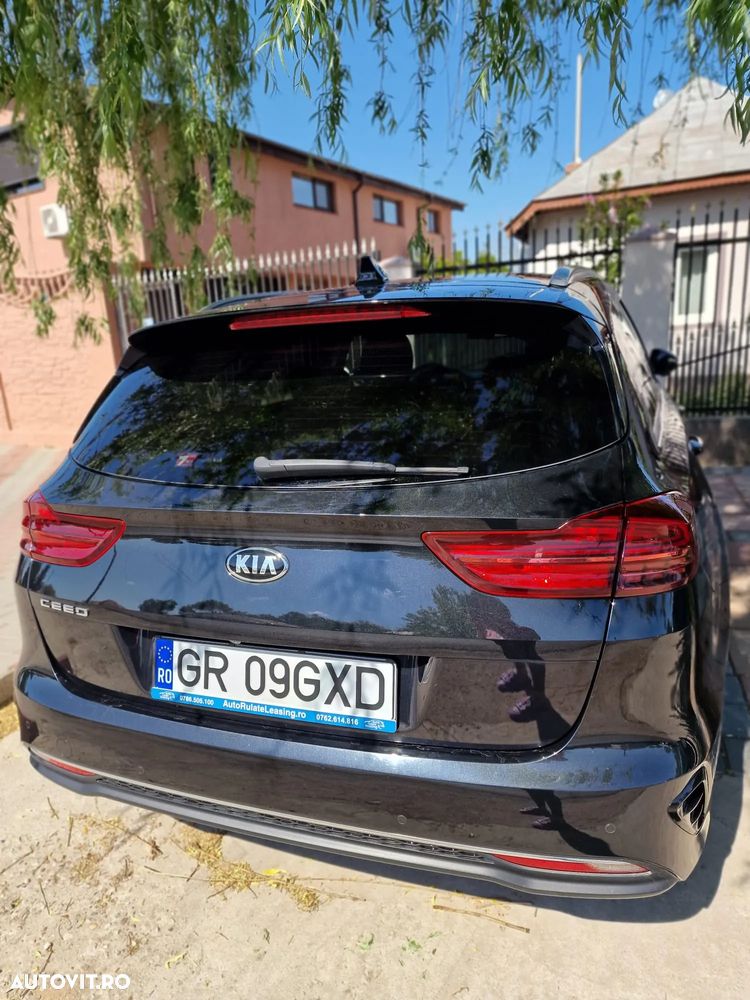 Kia Ceed SW 1.6 CRDi DCT Platinum Edition - 28