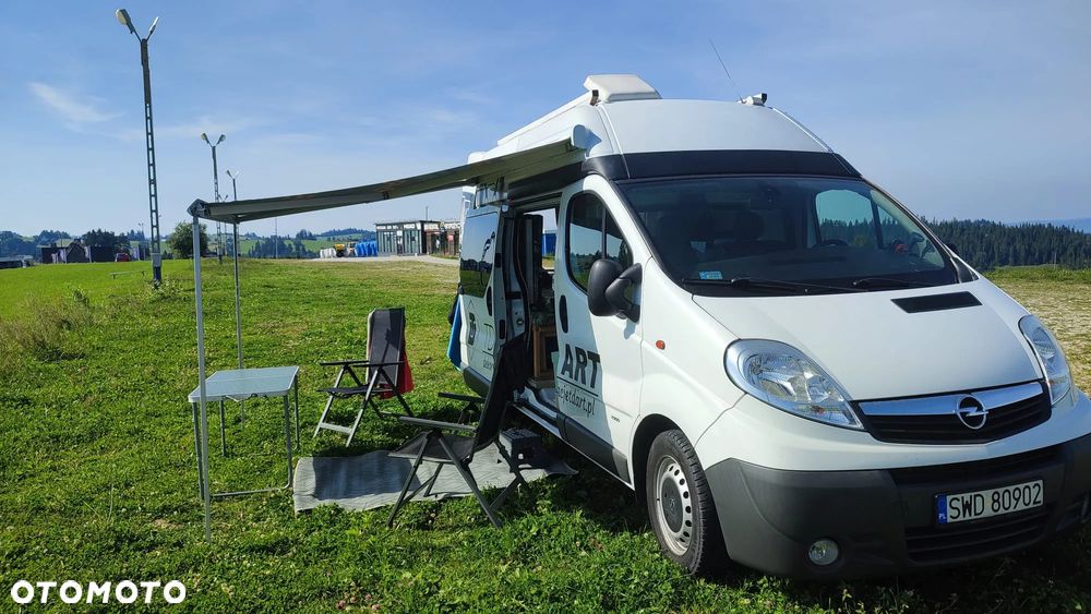Opel Vivaro - 2