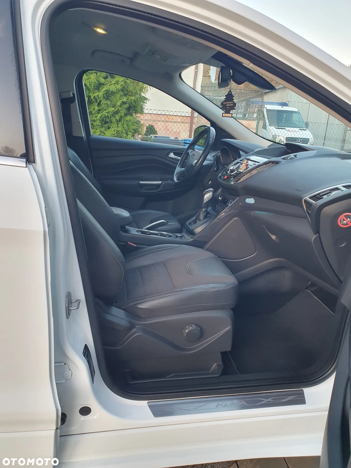 Ford Kuga 2.0 TDCi 4x4 SYNC - 22