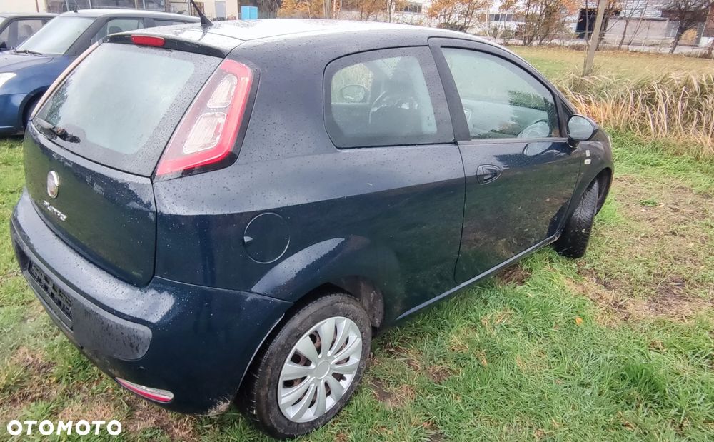 Fiat Punto ver-1-2-fresh - 4