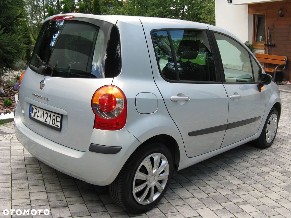 Renault Modus 1.4 Luxe Privilege - 9
