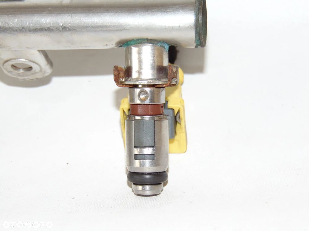 KOMPLET wtryski wtrysk wtryskiwacz paliwa A1660700395 Mercedes W168 A190 A Klasa W414 Vaneo 1.9 benzyna 01-05r - 10