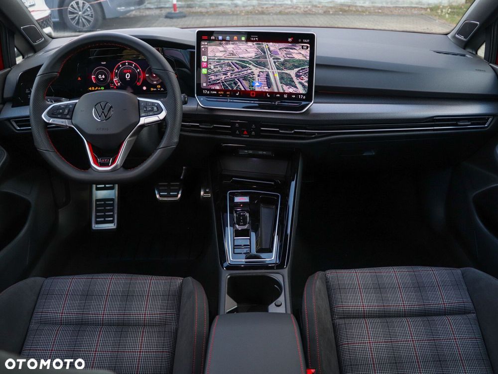 Volkswagen Golf - 14